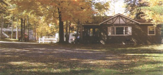 Cabins in Hayward WI on a Lake